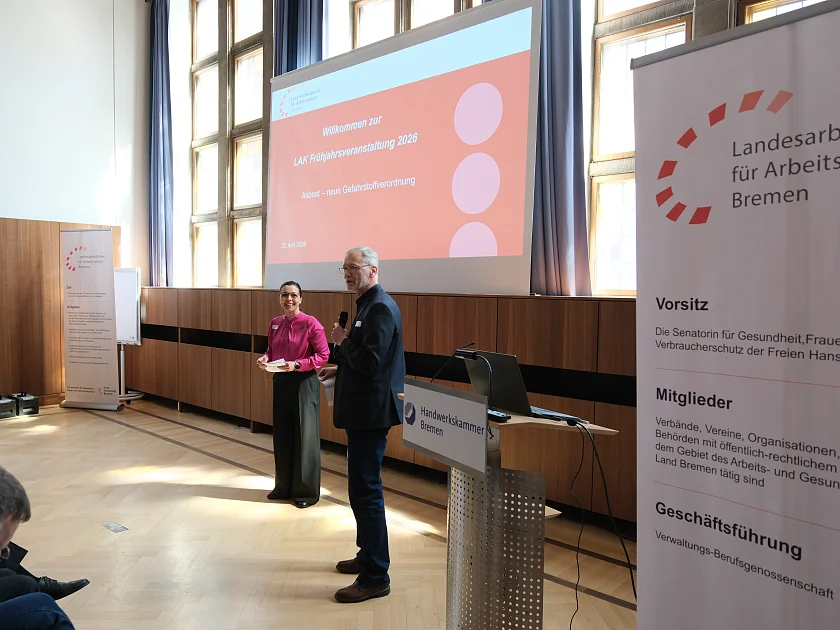 Begr&uuml;&szlig;ung LAK GF Dr. Dreyer und Moderatorin Sandra Stridde