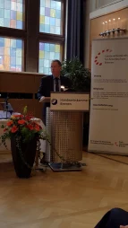 Begrßung durch Herrn Fischer, LAK GF